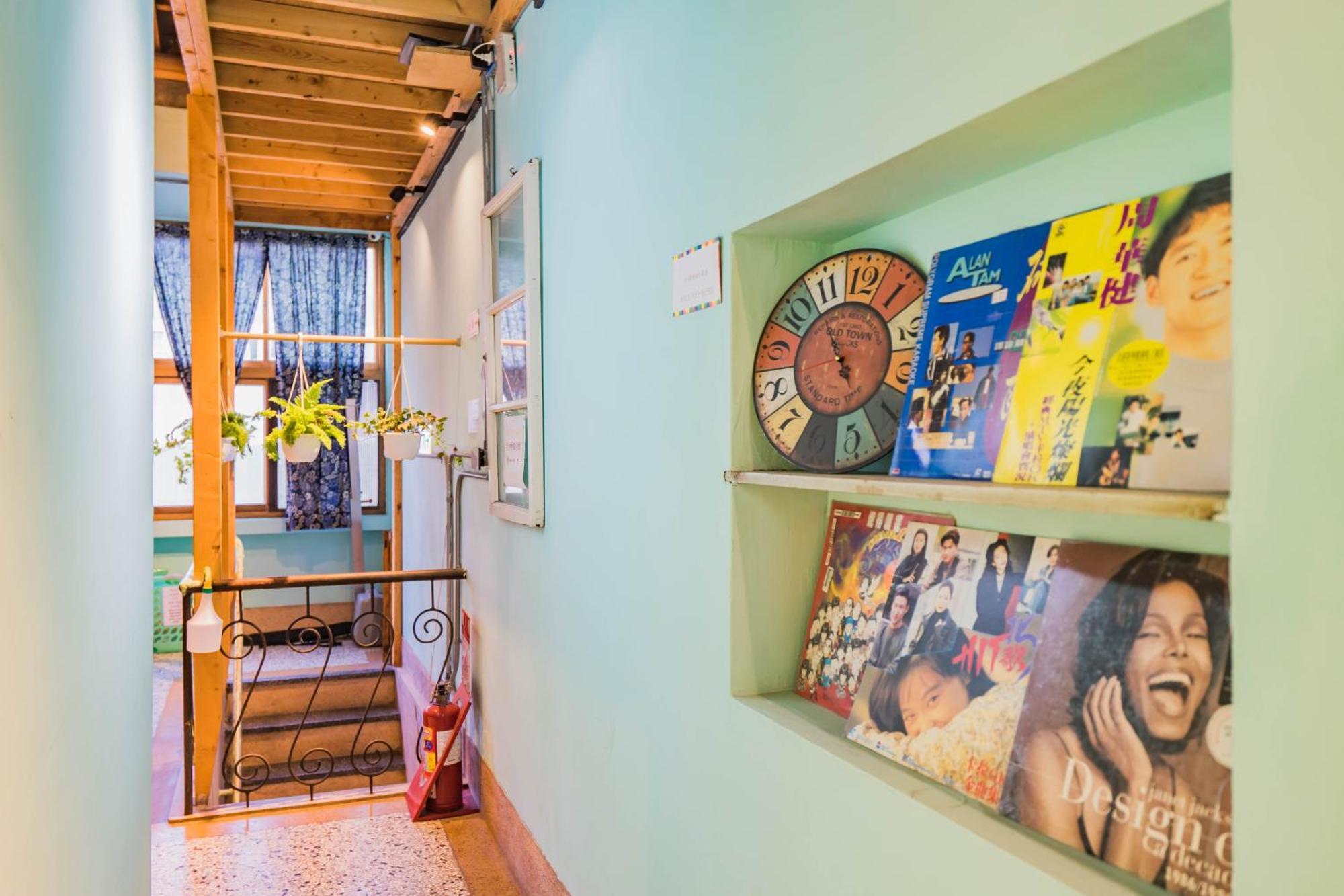 Fuqi Hostel - Heping Tainan Exterior photo