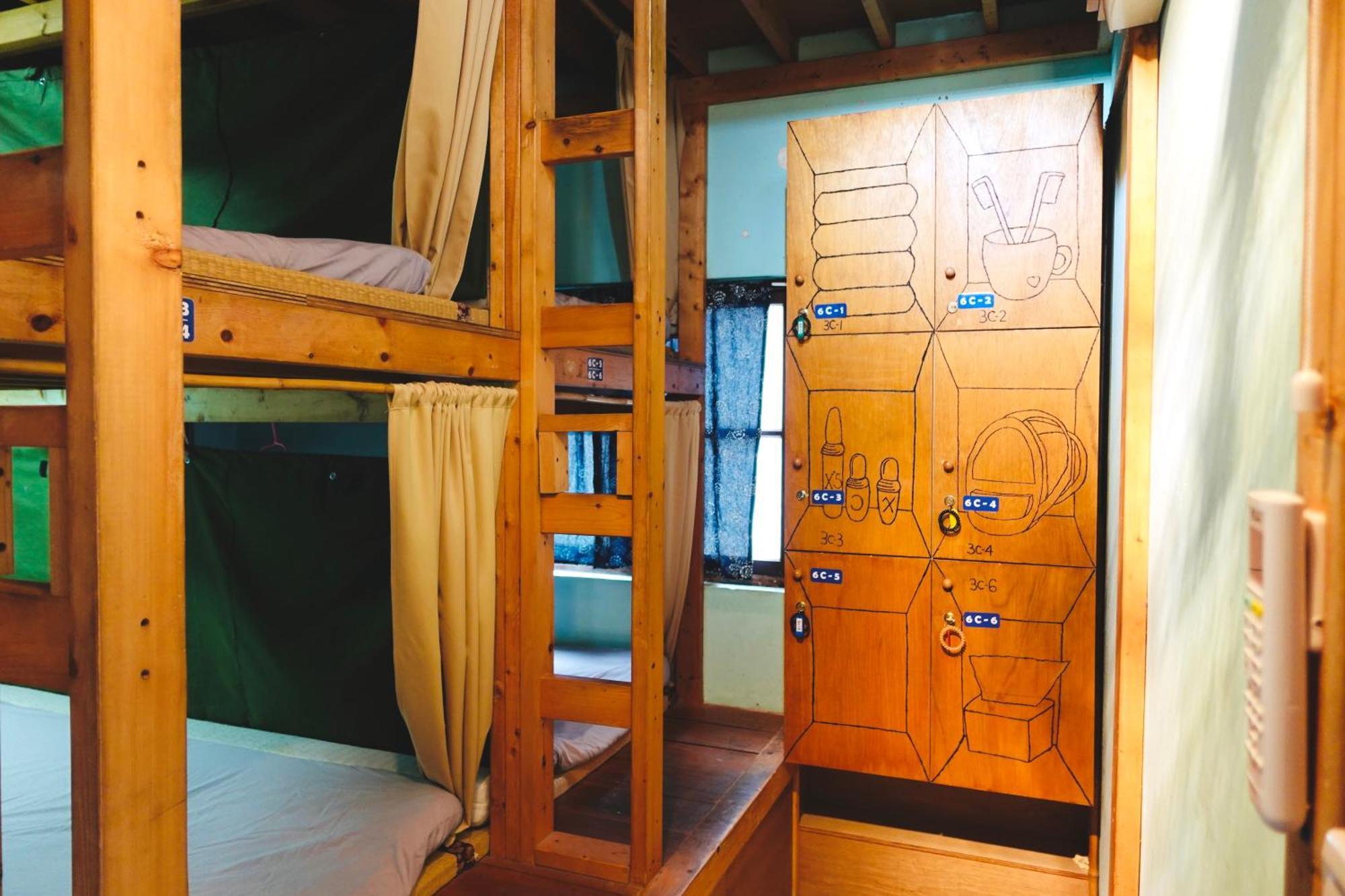 Fuqi Hostel - Heping Tainan Room photo