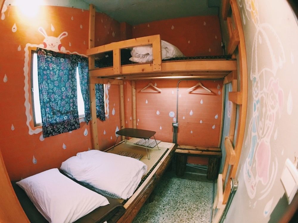 Fuqi Hostel - Heping Tainan Exterior photo